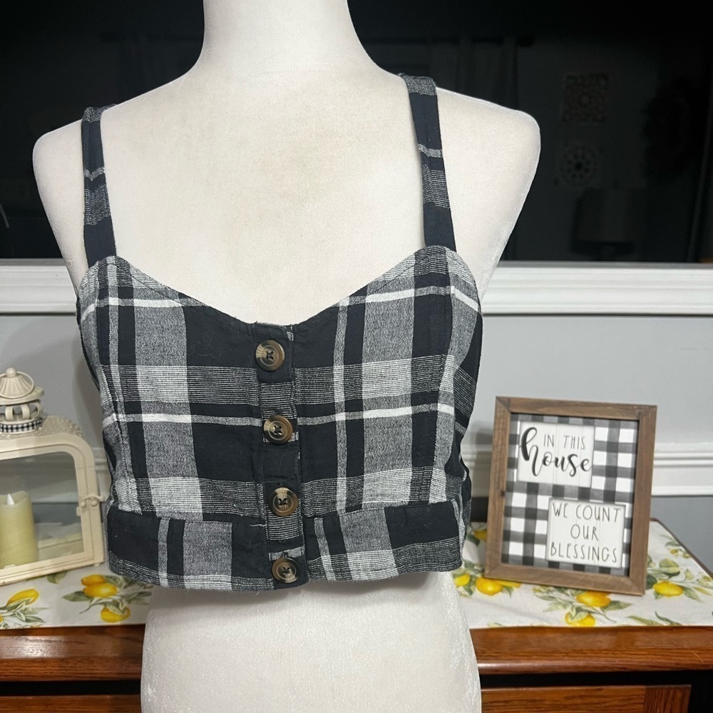 American Eagle Black & White Check Crop Top EUC